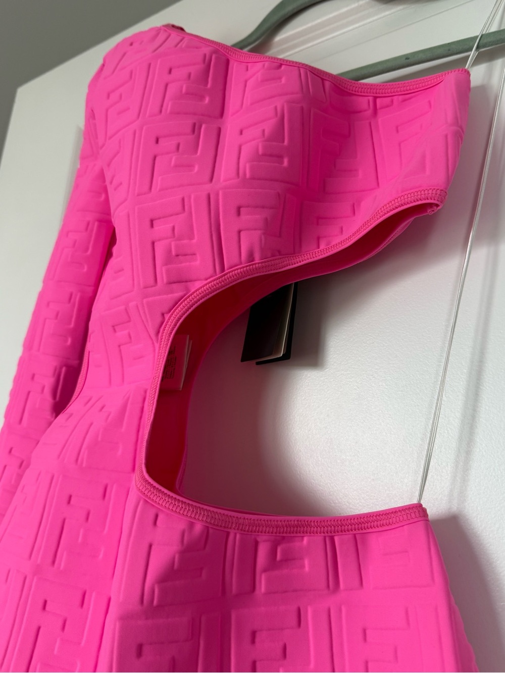 NWT Fendi x Nicki Minaj capsule collection pink dress 40 4 $2,200 - Picture 12 of 16